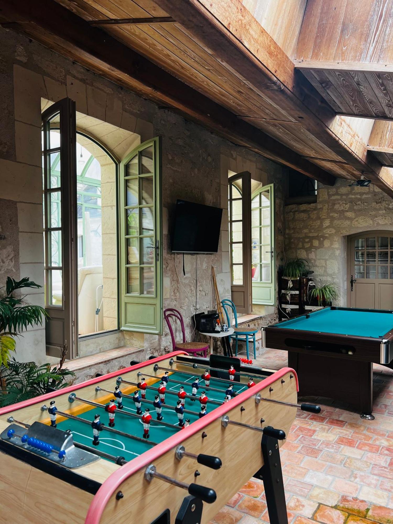 Chateau De La Thibaudiere Bois Savary - Chambre Familiale Du Roi Allonnes  Esterno foto